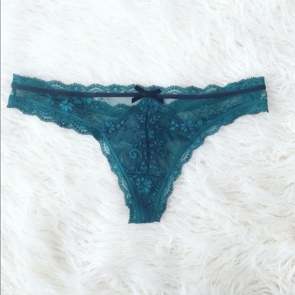 NWT, Victoria’s Secret Panties - Picture 4 of 5